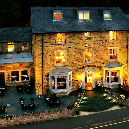 Downcliffe House Boutique *